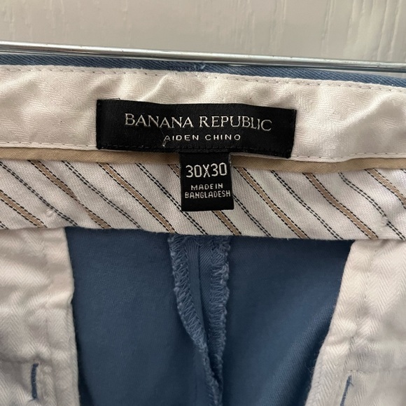 Banana Republic Men's Blue Chinos - Picture 7 of 7